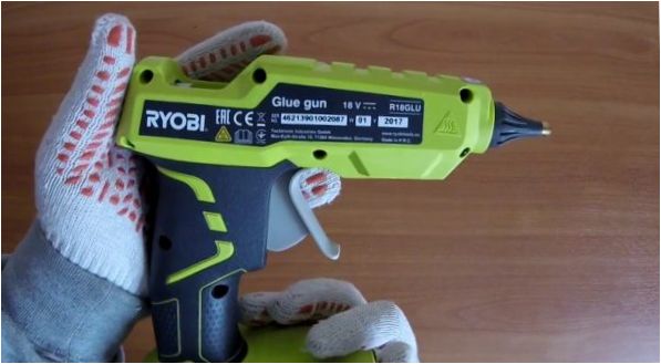 RYOBI R18GLU-0 ONE+