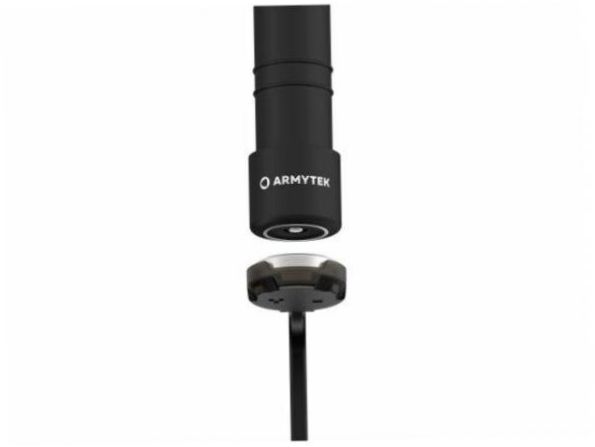 ArmyTek Wizard C2 Pro Magnet USB XHP50.2 (kylmävalo) musta