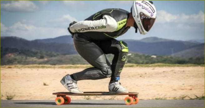 Downhill longboarding